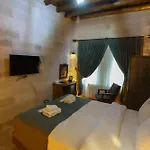 Hotel Kayaharman Cave