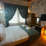 Hotel Kayaharman Cave *