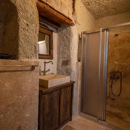 Kayaharman Cave Hotel