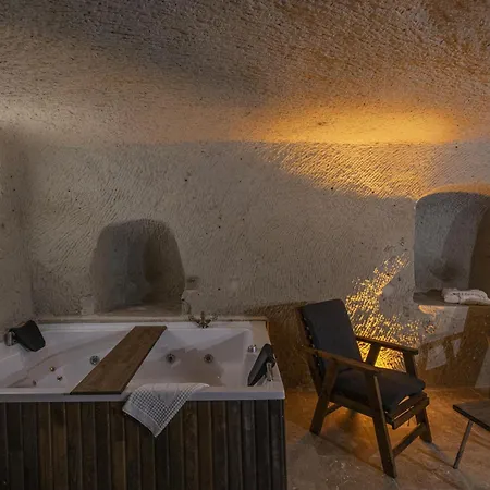 Hotel Kayaharman Cave *