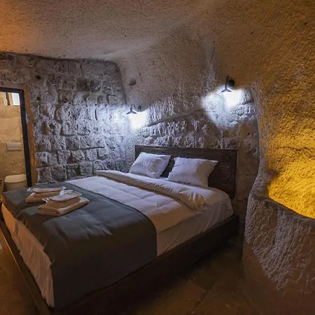Hotel Kayaharman Cave Nar