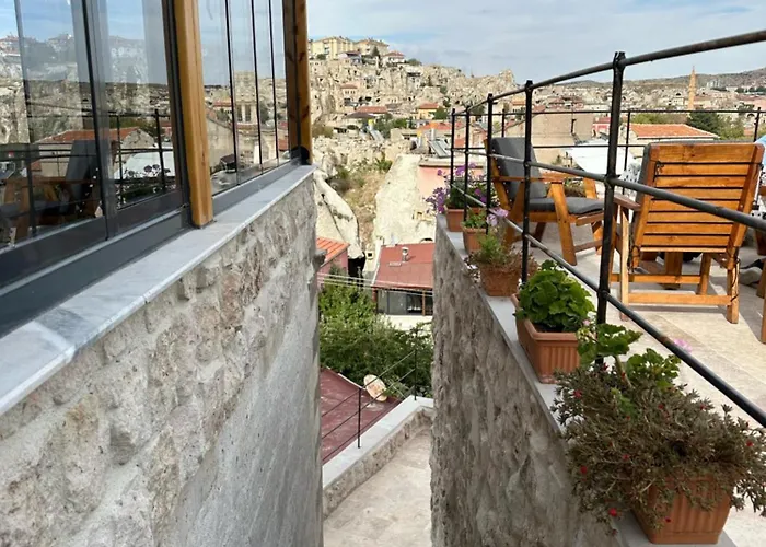 Kayaharman Cave * Nar