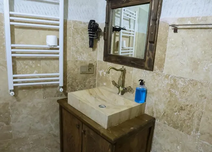 Отель Kayaharman Cave *