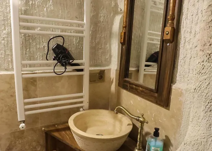 호텔 Kayaharman Cave