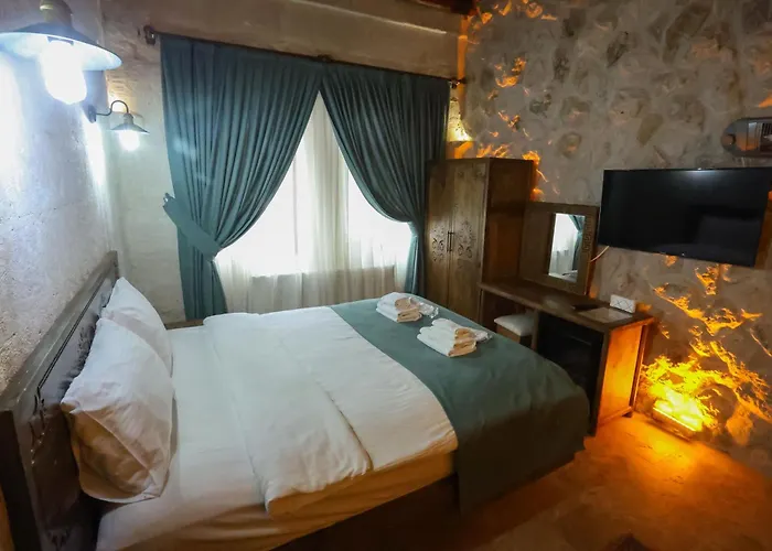 Отель Kayaharman Cave *