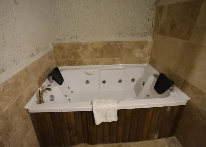 Kayaharman Cave Отель Nar